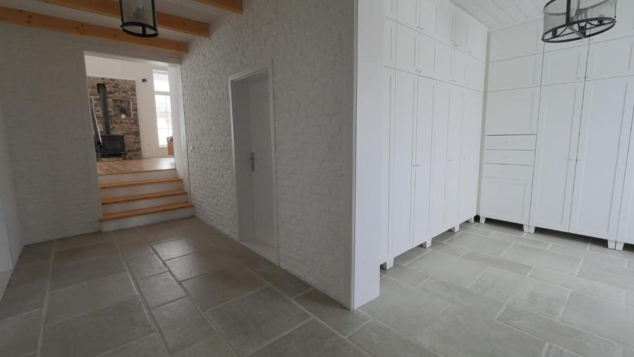 Вілла Apartmanovy Dom S Virivkou, Pod Secnom, Liptovsky Jan Ліптовський Мікулаш Екстер'єр фото