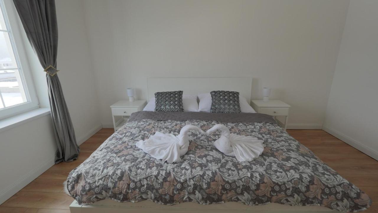 Вілла Apartmanovy Dom S Virivkou, Pod Secnom, Liptovsky Jan Ліптовський Мікулаш Екстер'єр фото