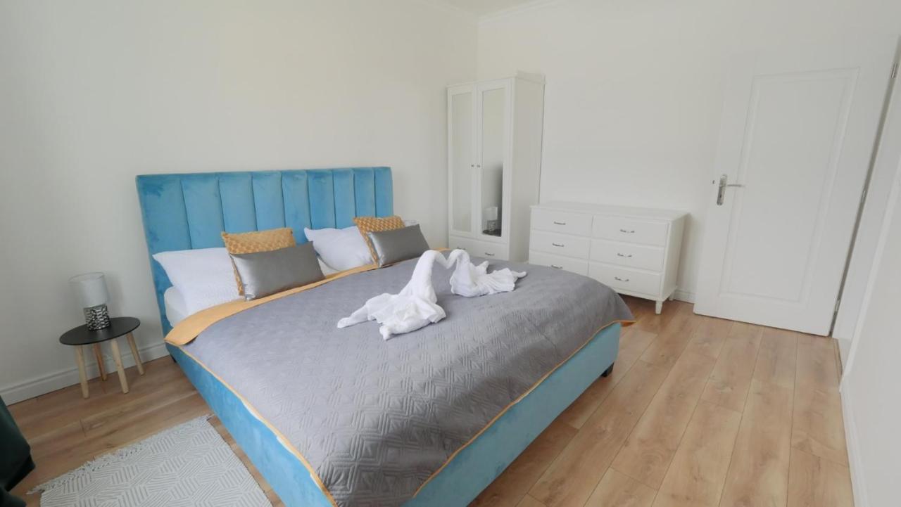 Вілла Apartmanovy Dom S Virivkou, Pod Secnom, Liptovsky Jan Ліптовський Мікулаш Екстер'єр фото